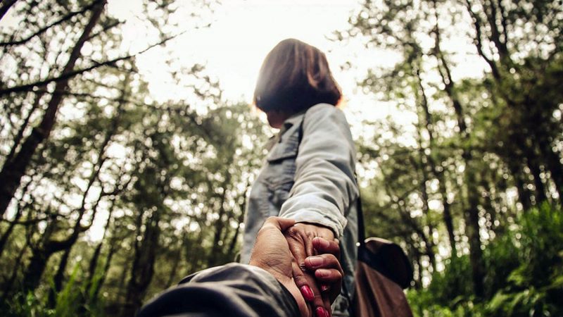 How Psychic Love Readings Strengthen Relationships