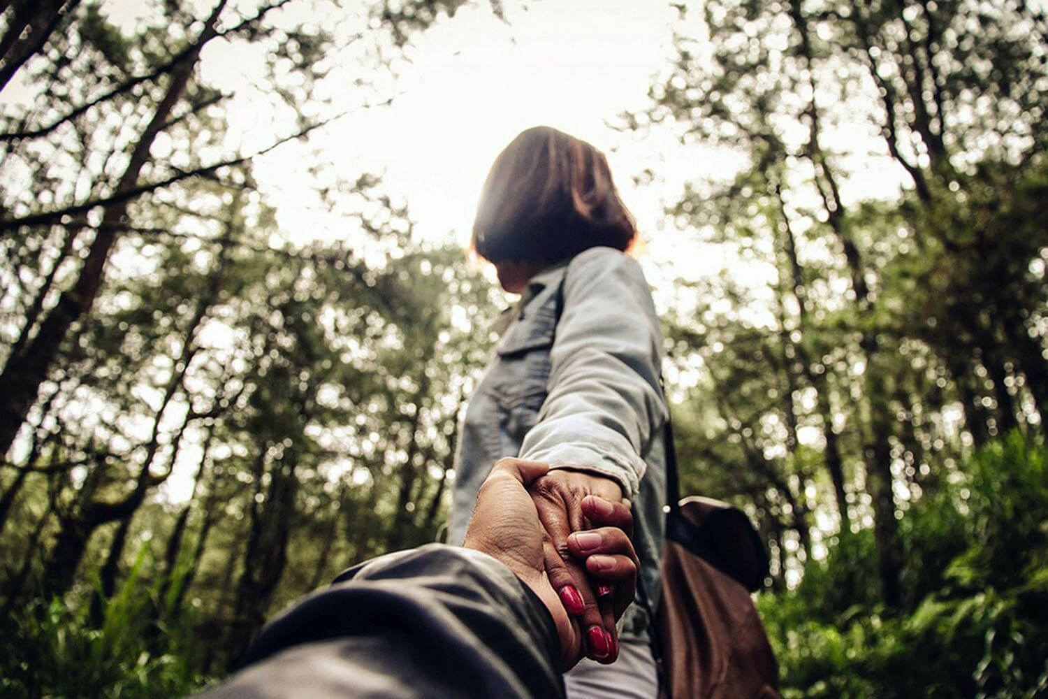 How Psychic Love Readings Strengthen Relationships