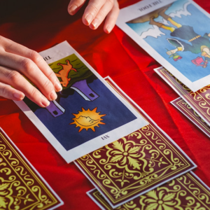 Best Beginner Tarot Spreads: Simple Layouts to Start Your Tarot Journey